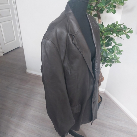 J. FERRAR Women's Oversized Brown Genuine Leather Blazer Jacket Size Large. - Picture 2 of 15